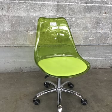 Groovy Green Teen Chair (Seattle)