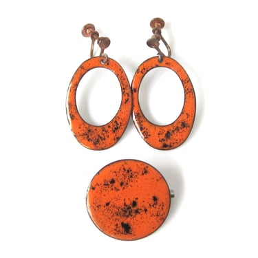 Vintage Copper Enamel Brooch and Earrings, Orange Enamel Jewelry, Studio Art Jewelry, Mid Century Copper Enamel Pin and Screw Earrings 