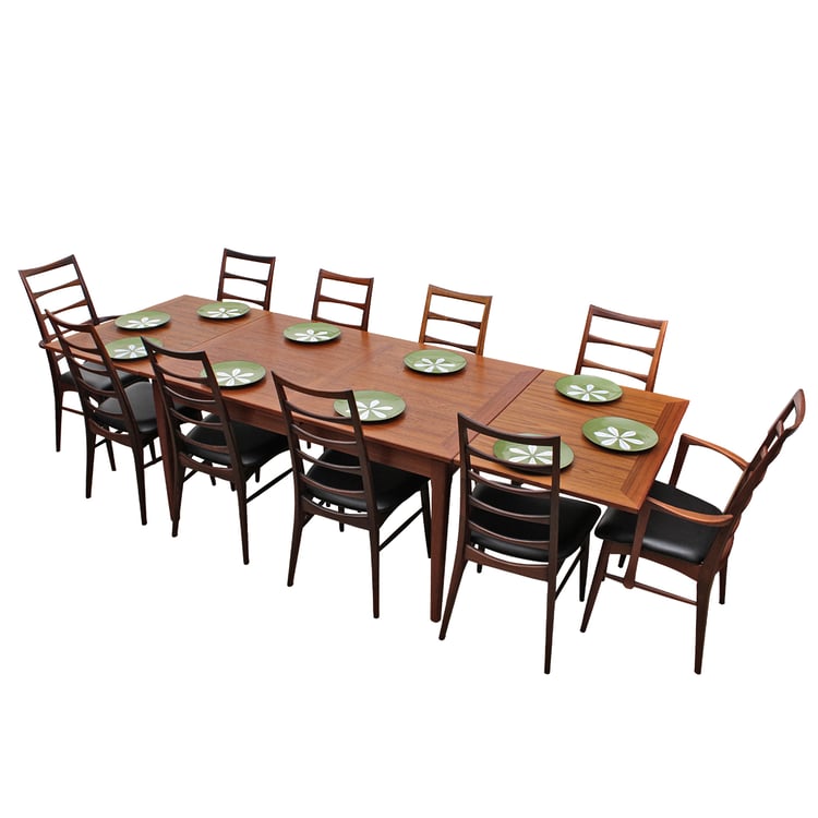 Mid-Size Danish Modern Teak Rectangular Expanding Cross-Grain Dining Table