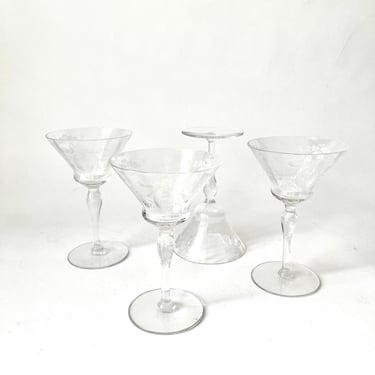 Vintage Cocktail Glasses 1950s Etched GlassSet of Four 