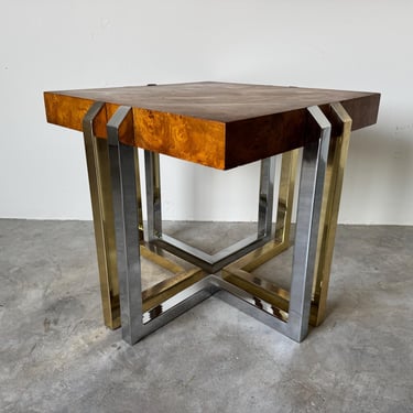 1970s Mid-Century Modern Milo Baughman-Style Burlwood Side Table with Chrome and Brass Base 