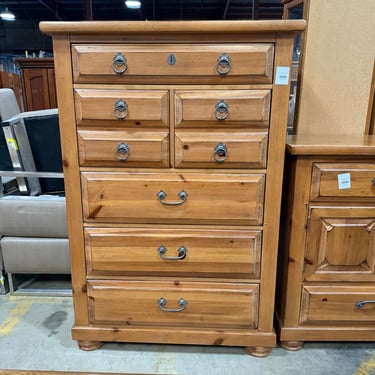 Drexel Heritage Farmhouse Pine 6-Drawer Tall Dresser