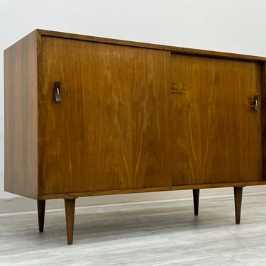 Milo Baughman For Glenn Of California Mid-Century Modern Credenza  (SHIPPING Not FREE) 