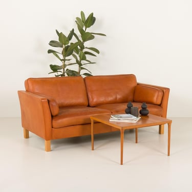 Coganc anilne leather two seater in the style of Borge Mogensen, Denmark 1970s 