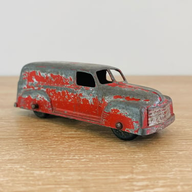 Vintage Tootsie Toy Van Bus 4 inch circa 1950s 