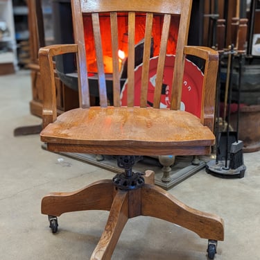 Antique Quarter Sawn Oak Rolling Lawyer's Chair