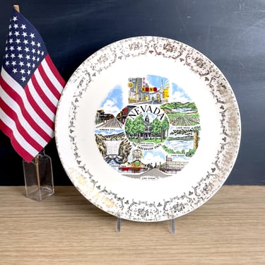 Nevada state souvenir plate - 1960s road trip travel souvenir 