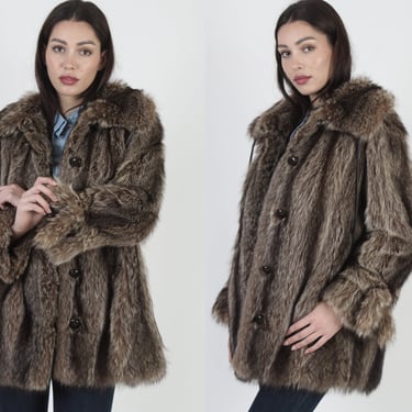 1960s Genuine Raccoon Fur Jacket, Button Up Real Animal Fur Overcoat, Plush Brown Tie Collar Short Stroller Coat 