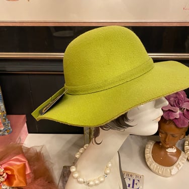 1970s style hat, wide brim, lime green felt, vintage hat, almost famous, Bohemian, millinery, 22 inch, floppy hat, hippie style, festival 