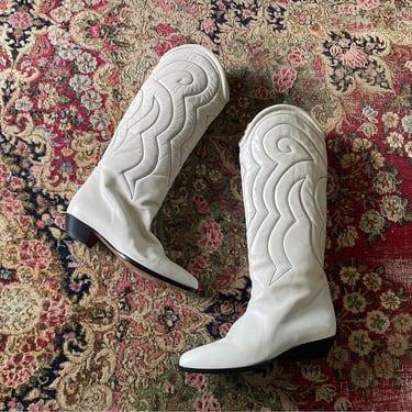 Vintage ‘80s Anne Klein lion logo boots | Italian off white or bone leather, western style boots, 7.5M fits 6.5 