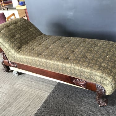 Antique Chaise Lounge (Seattle)