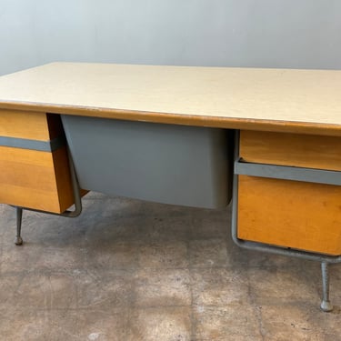 Raymond Loewy Desk for Brunswick C. 1960s