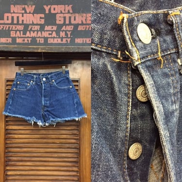 Vintage 1970’s Levi’s 501 Cut Off Denim Shorts w28, Vintage Shorts, 70’s Era Vintage, Levi’s, Vintage Clothing 