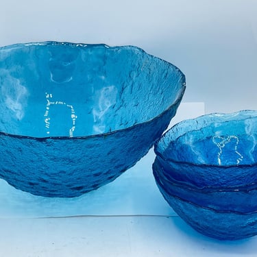 Laura Glass Works Rustico Teal Blue Large Serving Salad Bowl and 4 Salad bowls- Great Condition 