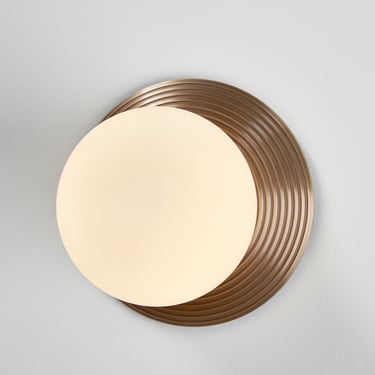 Orbit Wall Lamp - Brass