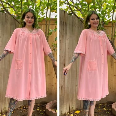 Vintage 1970’s Pink Nylon Nightgown with Lace 
