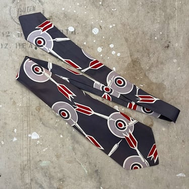 Vintage 1940s 1950s Printed Darts and Bullseye Necktie by Manhattan 