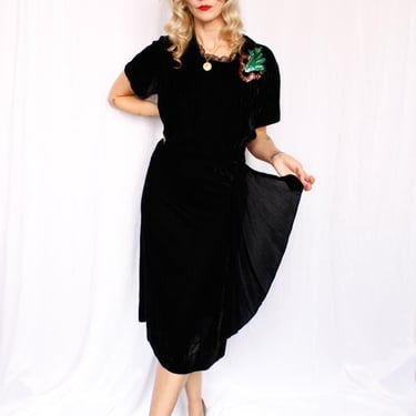 1940s Black Velvet Draped Dress - XL 