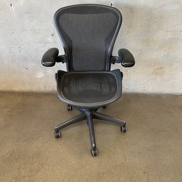 Herman Miller Aeron Chair - Size B (#3)