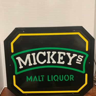 Vintage Mickey’s Malt Liquor Light up Sign 