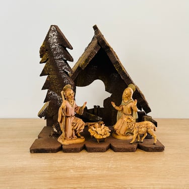 Vintage Fontanini Depose Italy Nativity Scene and Barn Christmas Religious Mary Joseph 