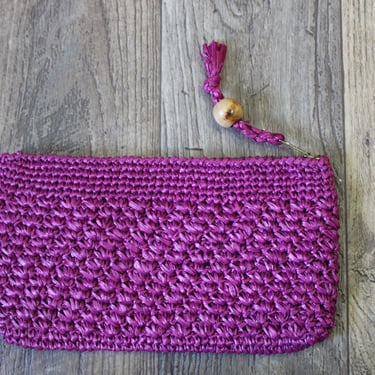 Vintage 50s 60s Raspberry purple Crochet Raffia Clutch Purse summer handbag Metal Zipper Made in JAPAN 