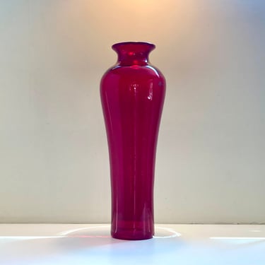 Huge Blenko Chinese Vase in Ruby red handblown glass by Don Shephard 