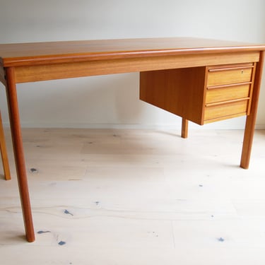 Danish Modern Peter Lovig Nielsen Teak Desk with Sliding Top Made in Denmark 