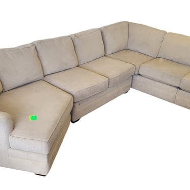 Light Beige 3pc Sectional w Recliner & USB Ports