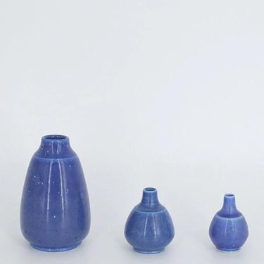 Small Mid-Century Scandinavian Modern Collectible Blue Stoneware Vase by Gunnar Borg for Gunnars Keramik Höganäs, 1960s, Set of 3 