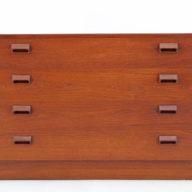 1950s Børge Mogensen Chest of Drawers in Teak by Søborg Møbelfabrik, Denmark 