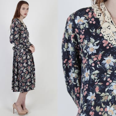 Laura Ashley Country Style Floral Dress, Small Crochet Roll Collar, Vintage 80s Garden Flower Print, Waist Tie Mini Dress UK 12 US 8 