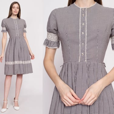 1950s Gingham Fit & Flare Day Dress - Extra Small | Vintage Black White Checkered Lace Trim Knee Length Dress 