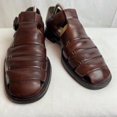 90’s Men’s brown leather sandals/ shoes buckles thick chunky sole classic preppy retro made in Spain size 91/2 