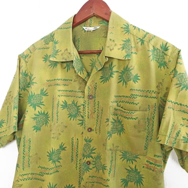 vintage aloha shirt / 60s Hawaiian shirt / 1960s green cotton Aloha shirt pineapple print coin button Hawaiian shirt Large 