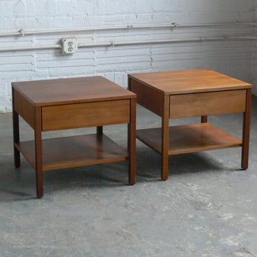 Florence Knoll for Knoll Nightstands // End Tables (Set of 2) 
