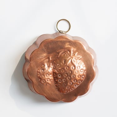 Copper Strawberry Food Mold 