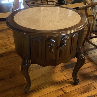 Round Marble Inlay Wood End Table w Carved Legs