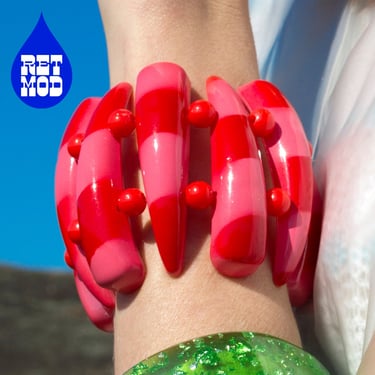 Fun Vintage Red & Pink Plastic Horn Chunky Statement Stretch Bracelet 