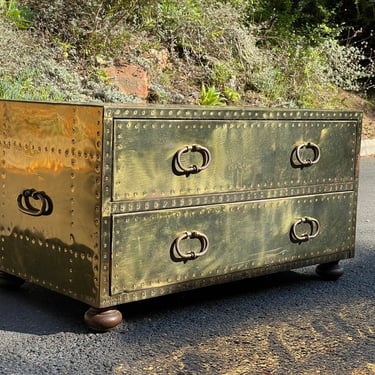 Vintage Sarreid Brass Cocktail Table Chest of Drawers, Circa 1970s 