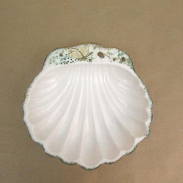 Vintage Shell Shaped Dish for Soap or Jewelry Mother of Pearl  Accents Hand Painted 