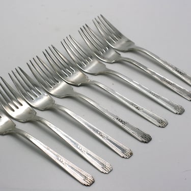 vintage Wm Rogers Friendship Medality silverplate forks set of eight 