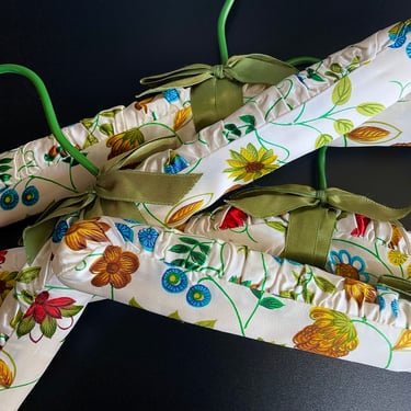 Vintage Set of 4 Satin Clothes Hangers - Padded Floral, Blue Greens Yellow Brown Red, 1970's, Clothing Storage 