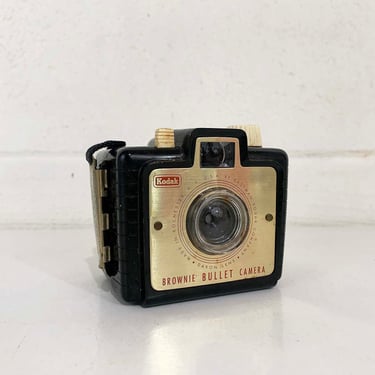 Vintage Kodak Brownie Bullet Camera 1960s Made in the USA Toy Plastic 