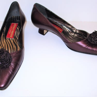Kitten Heels, Vintage 80s Andrea Pfister Couture Pumps, 6 1/2 Women, Metallic Plum Leather, beaded decorative wire 