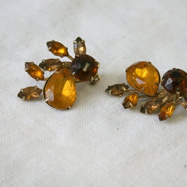 1950s Autumnal Rhinestone Clip Earrings 