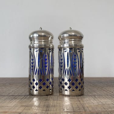 Vintage Arcoroc Avon Royal Sapphire Silver Plated Cobalt Blue Salt & Pepper Shakers 