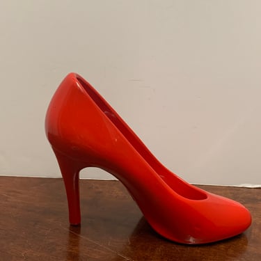 1983 Mann Red Ceramic High Heel Pump Shoe 