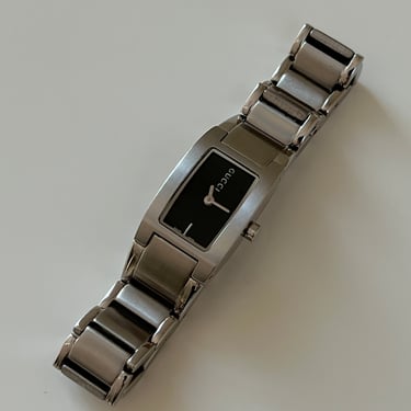 Vintage Silver Tone and Onyx Gucci Minimalist Oyster Band Watch