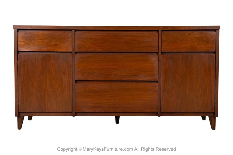 Mid-Century Sideboard Credenza Dresser by Stanley 